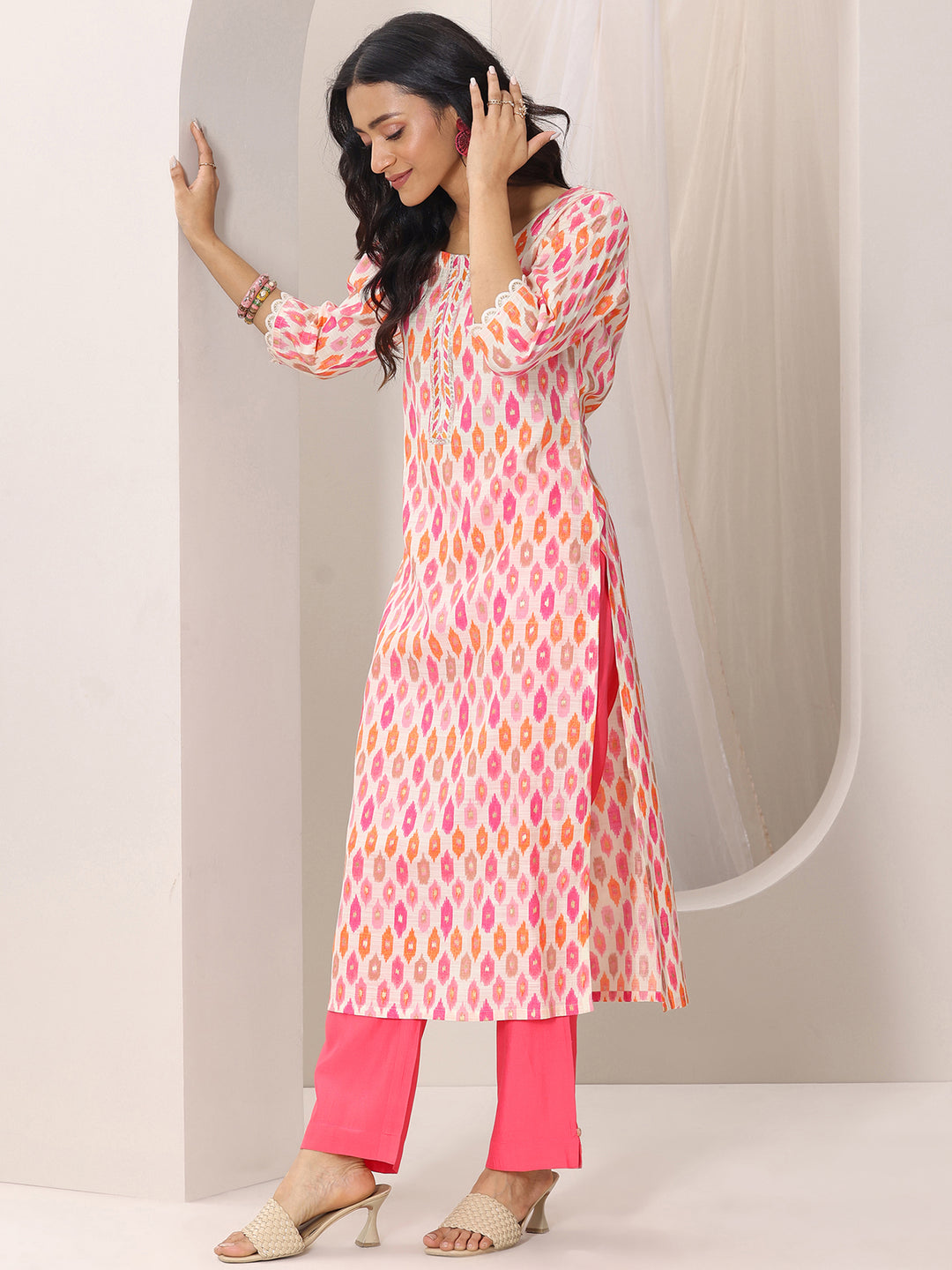  Pink Printed Silk Blend Straight Suit Set With Dupatta 