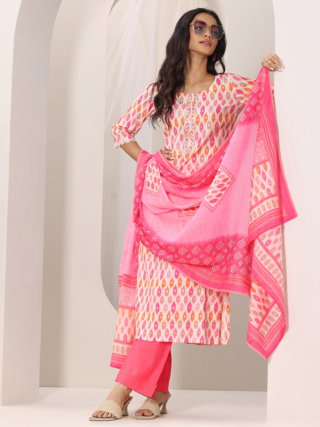  Pink Printed Silk Blend Straight Suit Set With Dupatta 
