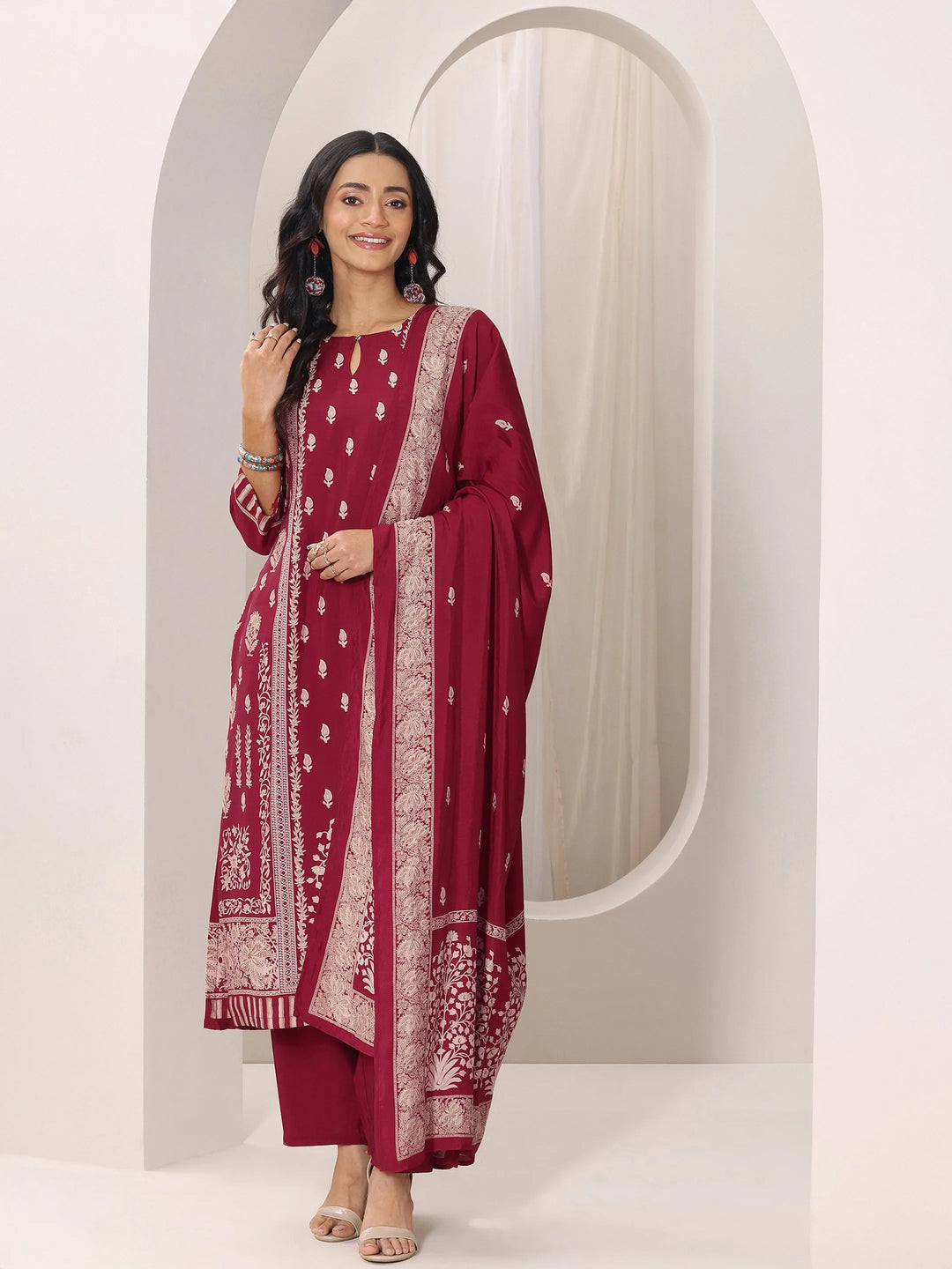  Red Printed Silk Blend Straight Suit Set With Dupatta 