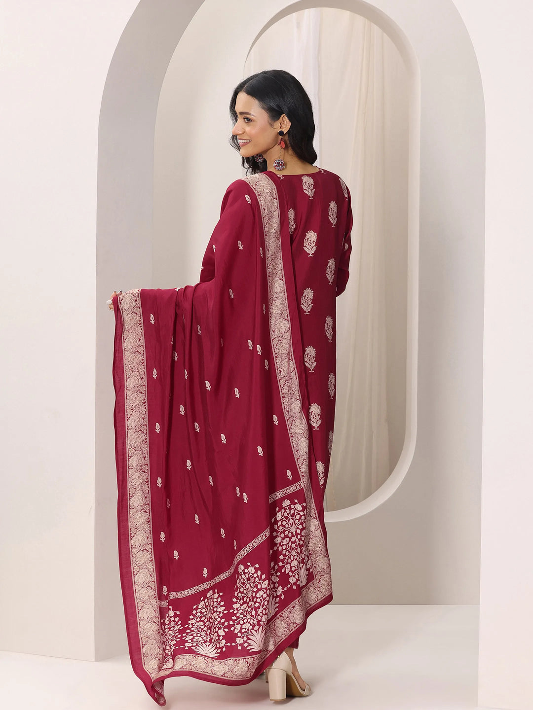  Red Printed Silk Blend Straight Suit Set With Dupatta 
