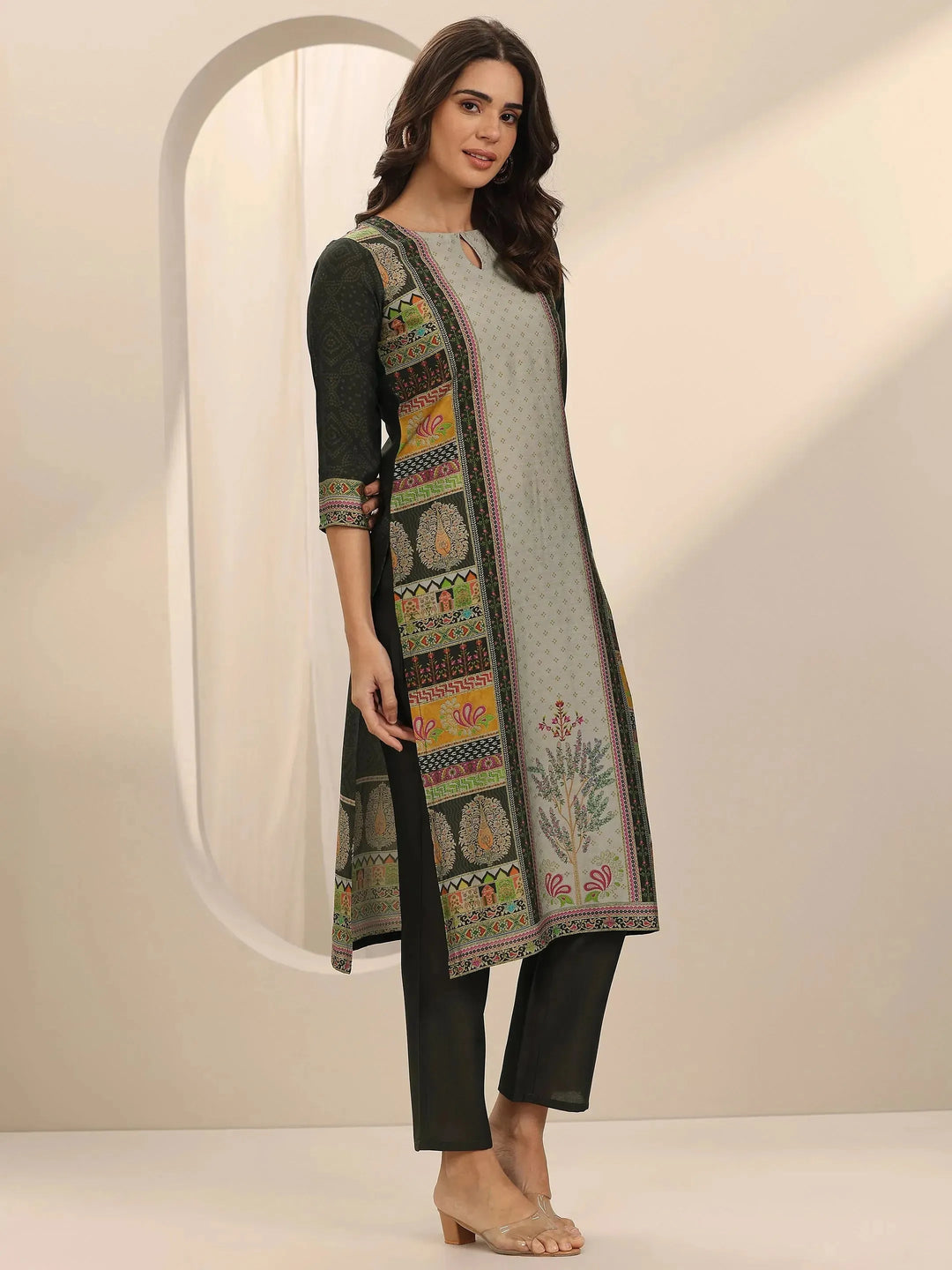 Grey Printed Silk Blend Straight Suit Set With Dupatta 