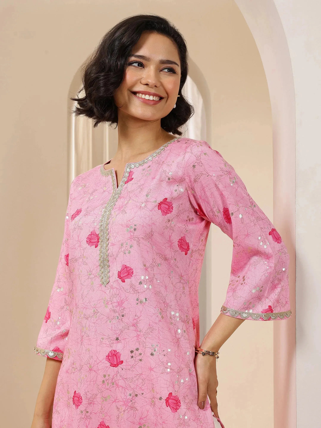  Pink Printed Cotton Blend Straight Suit Sets With Dupatta 