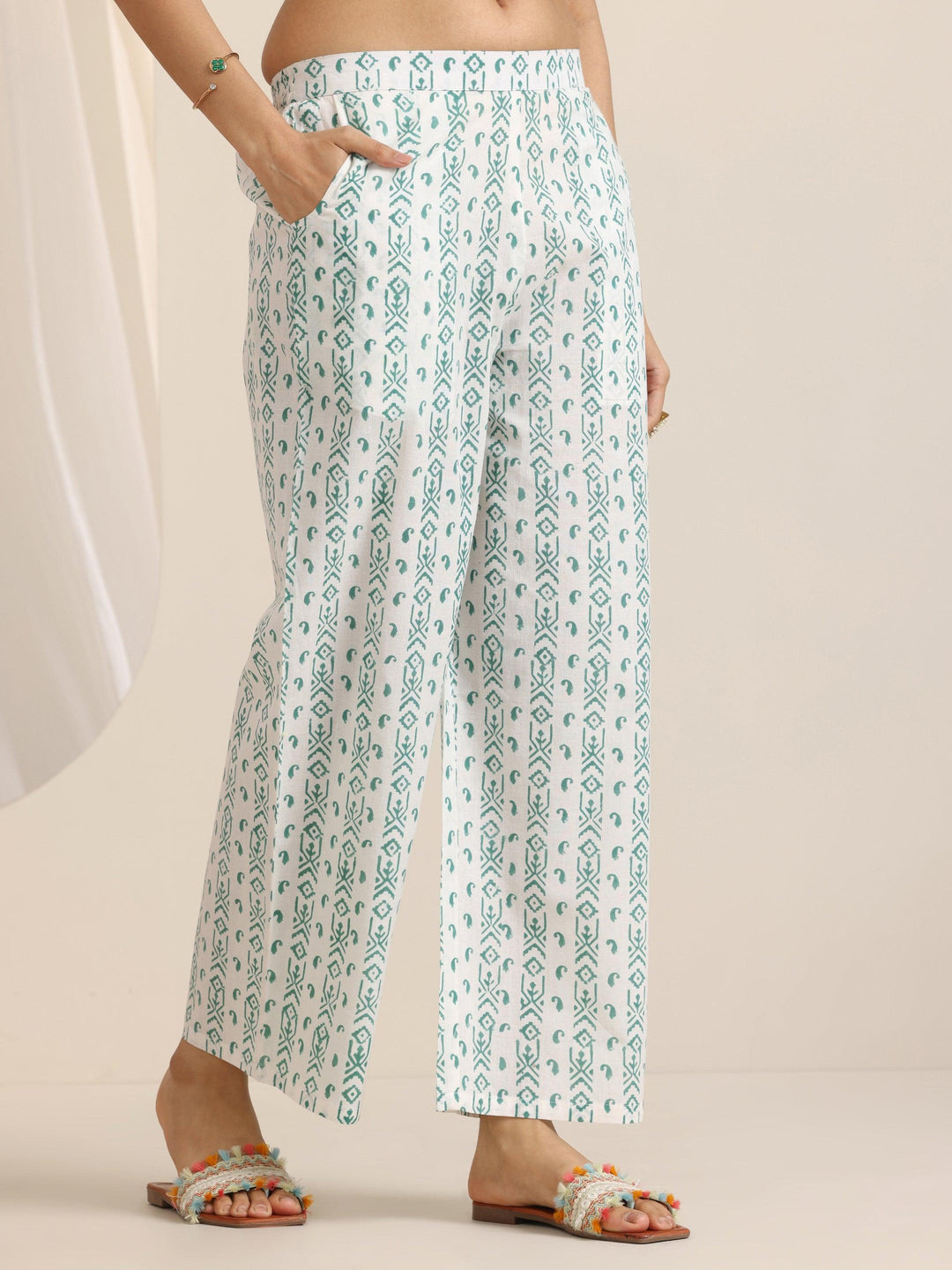  Green Printed Cotton Straight Suit Set With Dupatta 