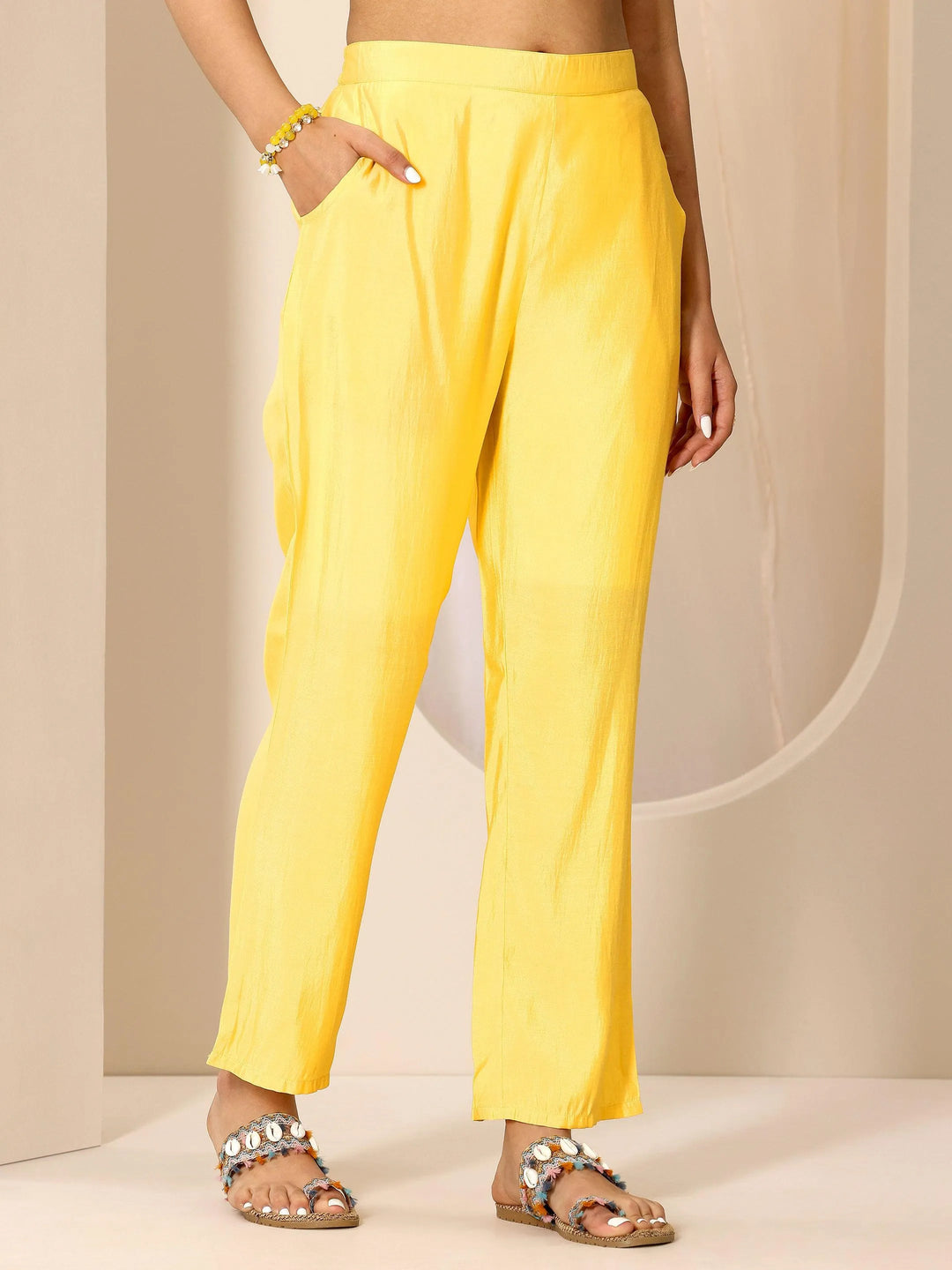  Yellow Printed Silk Blend Straight Suit Set With Dupatta 