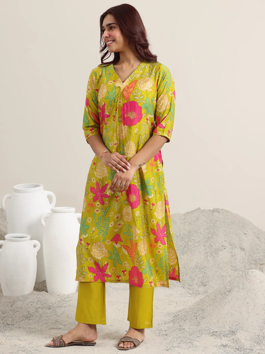  Green Printed Rayon Straight Kurta With Trousers 