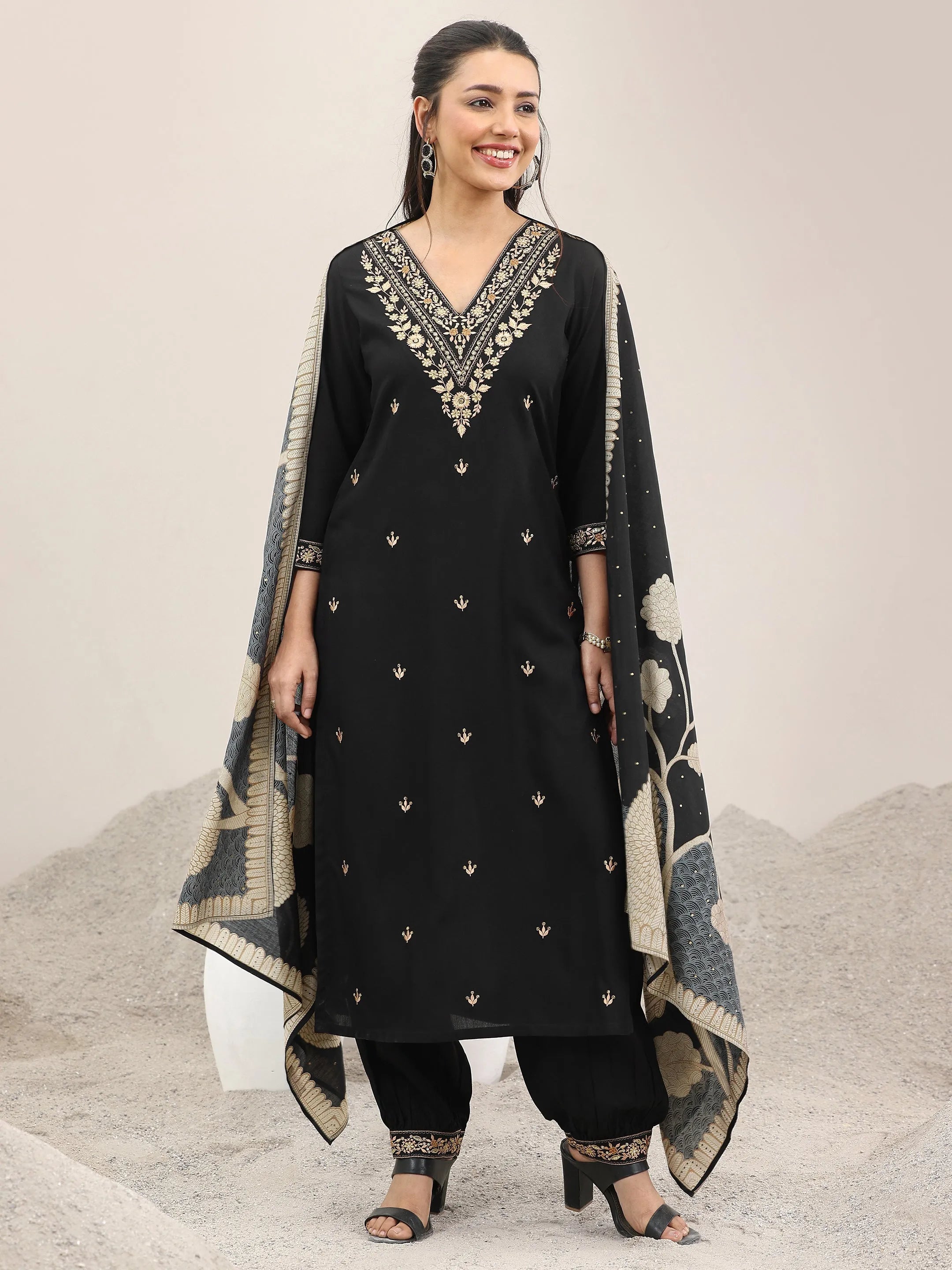 libas Black Embroidered Rayon Straight Suit With Dupatta-picture-47