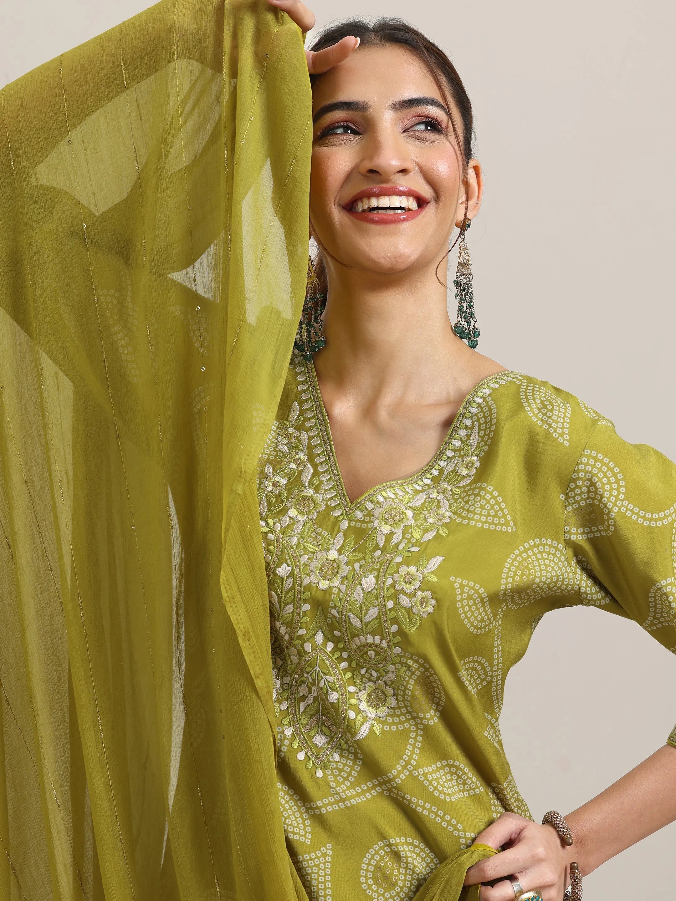 libas Green Printed Silk Blend Straight Suit With Dupatta-picture-66