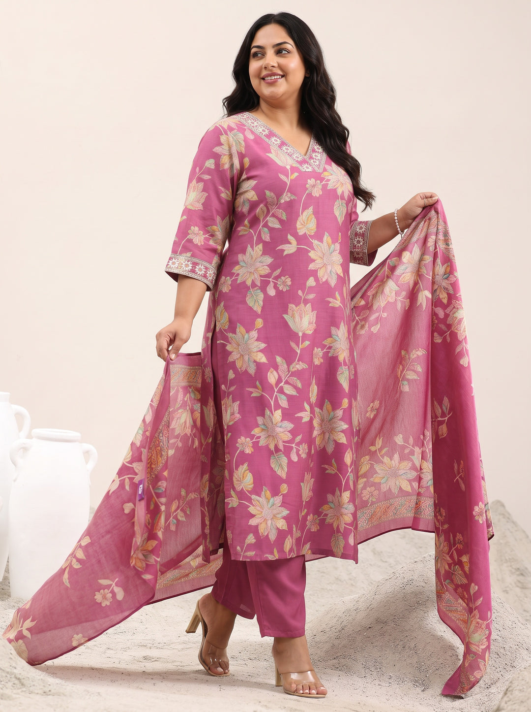  Plus Size Pink Floral Printed Silk Blend Straight Suit Set 