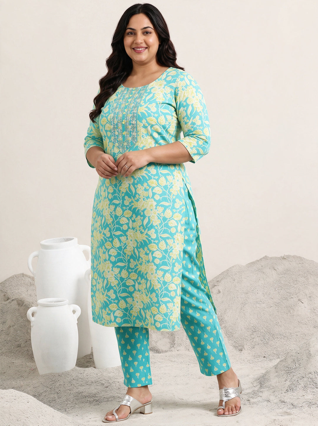 Plus Size Blue Floral Printed Cotton Straight Suit Set 