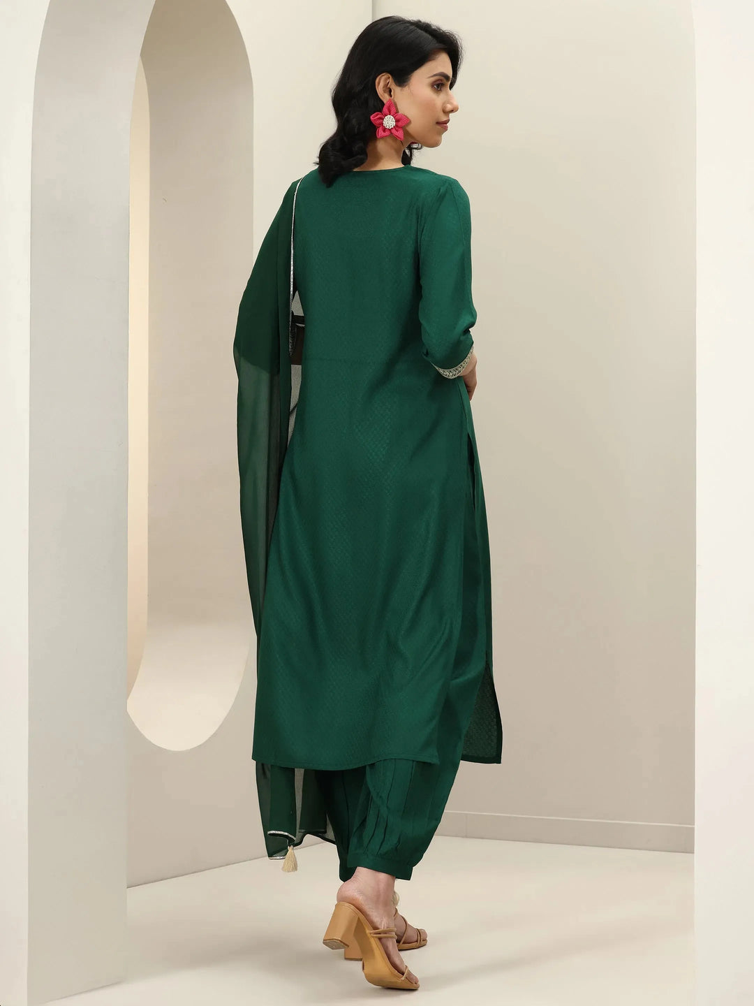  Green Self Design Rayon Straight Suit Sets With Dupatta 
