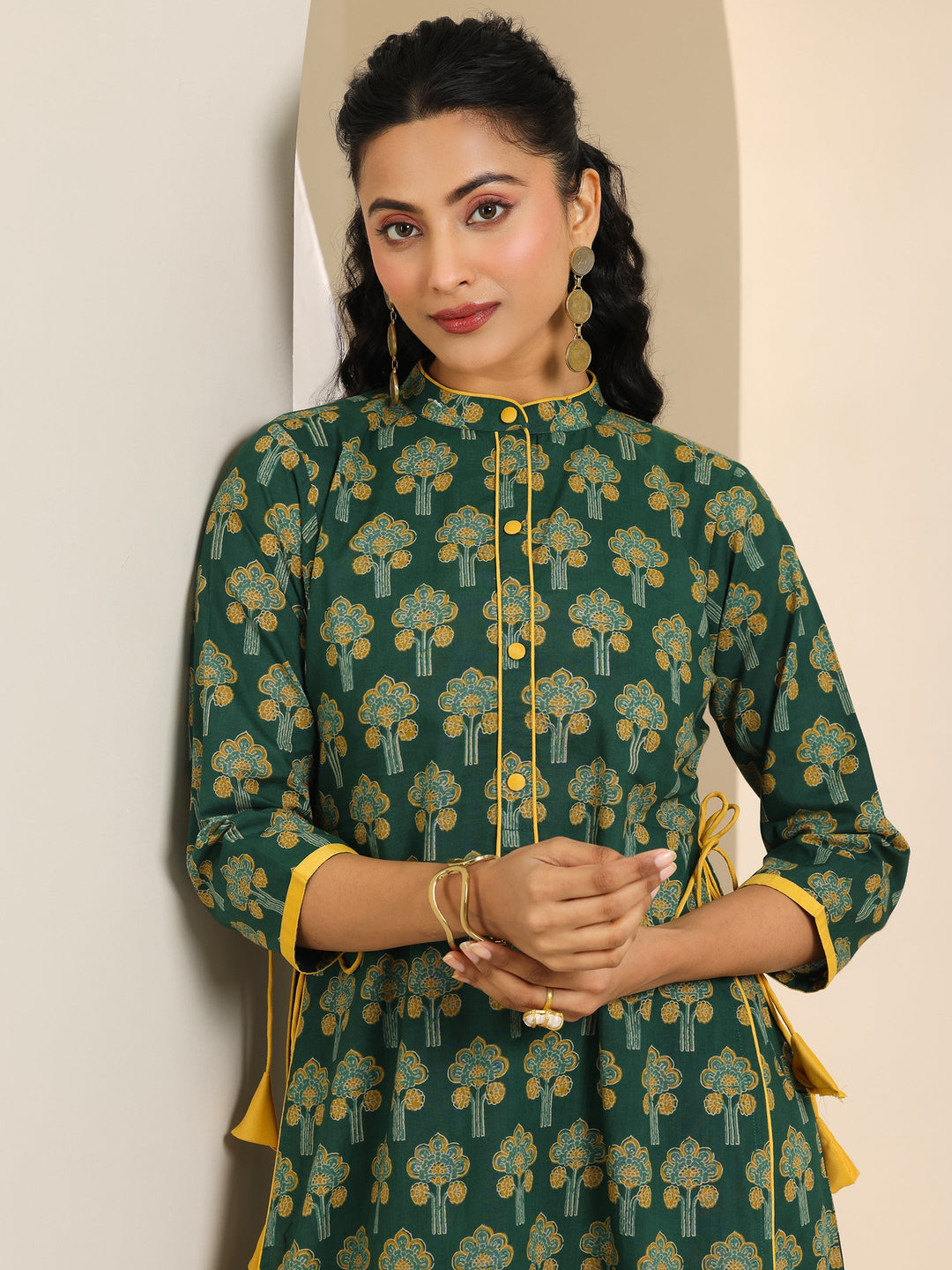  Green Printed Cotton Straight Kurta Set 