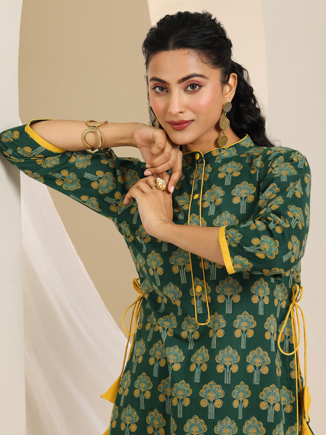  Green Printed Cotton Straight Kurta Set 