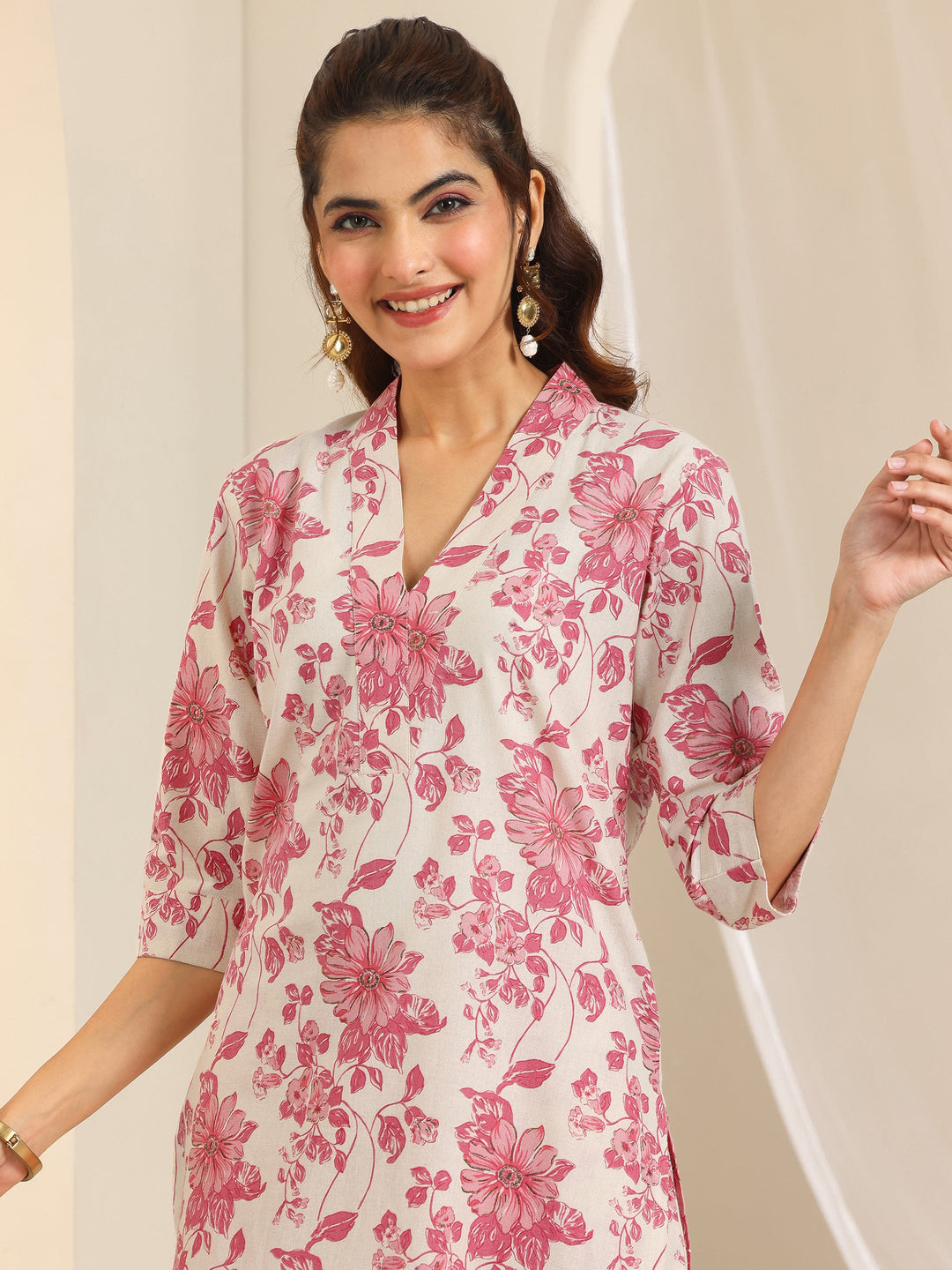  Off White Printed Cotton Blend Straight Kurta Set 