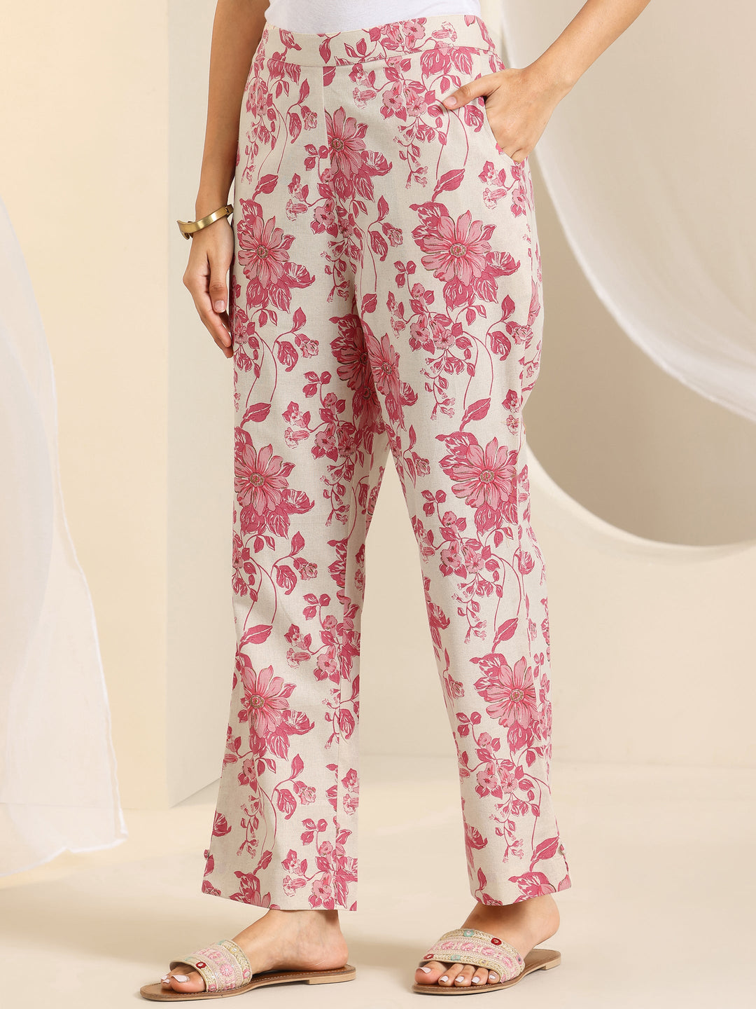  Off White Printed Cotton Blend Straight Kurta Set 