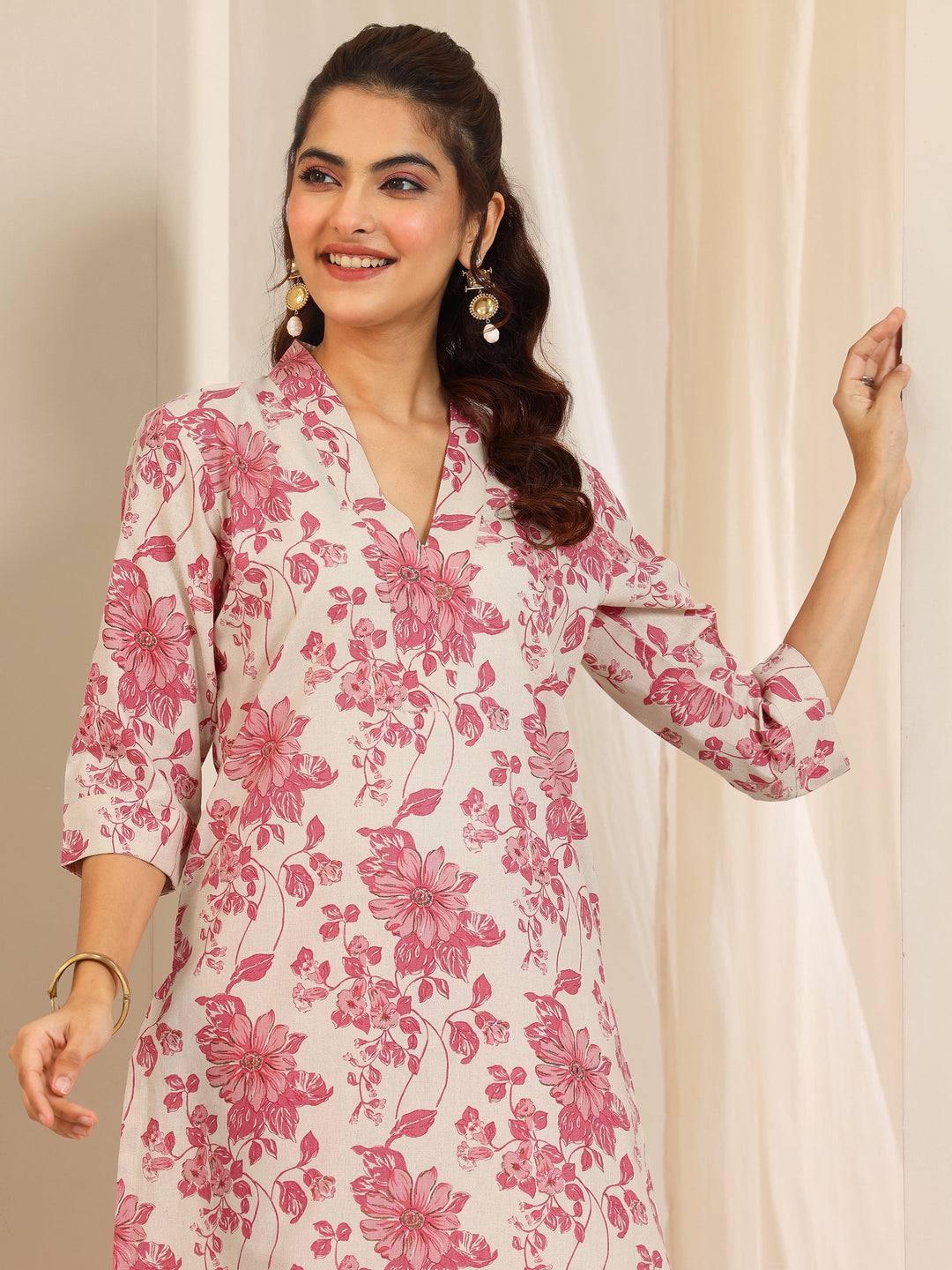  Off White Printed Cotton Blend Straight Kurta Set 
