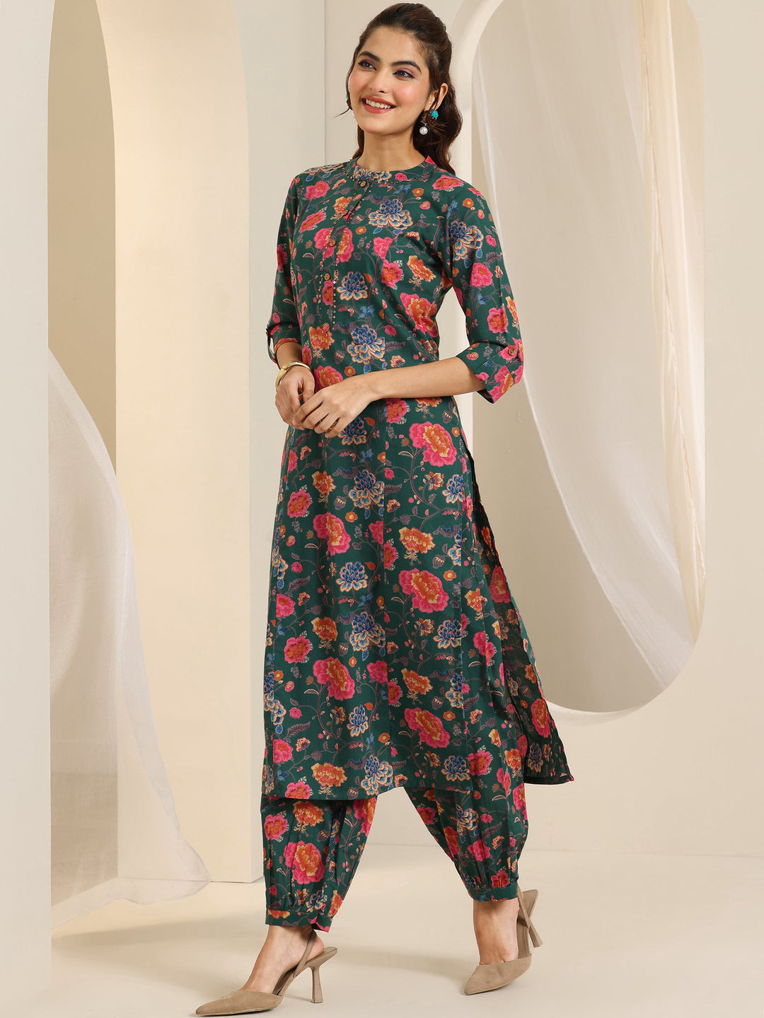  Green Printed Cotton Straight Kurta Set 