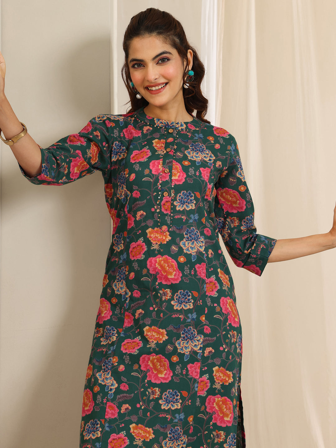  Green Printed Cotton Straight Kurta Set 