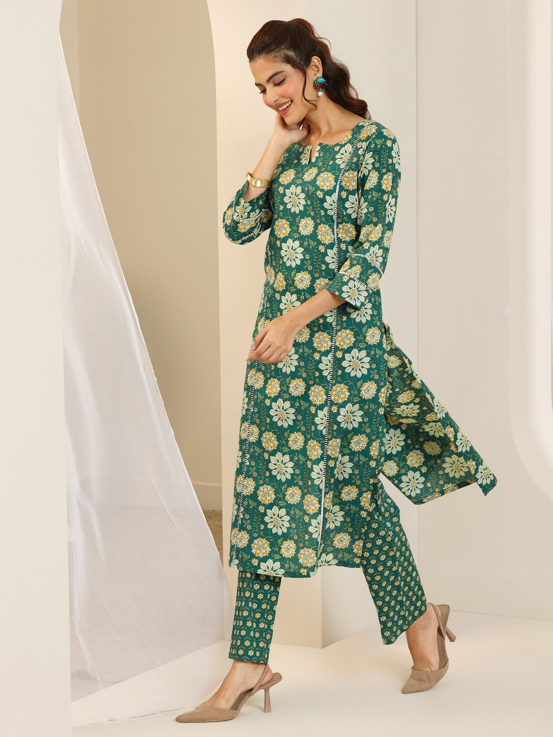  Green Printed Cotton Straight Kurta Set 