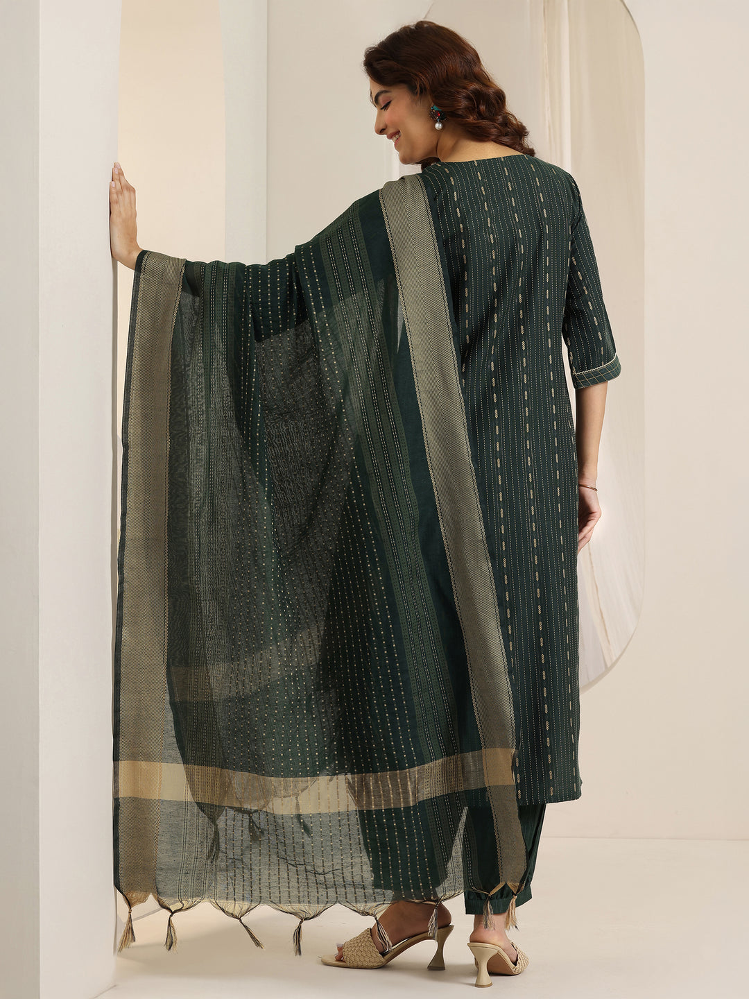  Green Woven Design Cotton Blend Straight Suit Set With Dupatta 