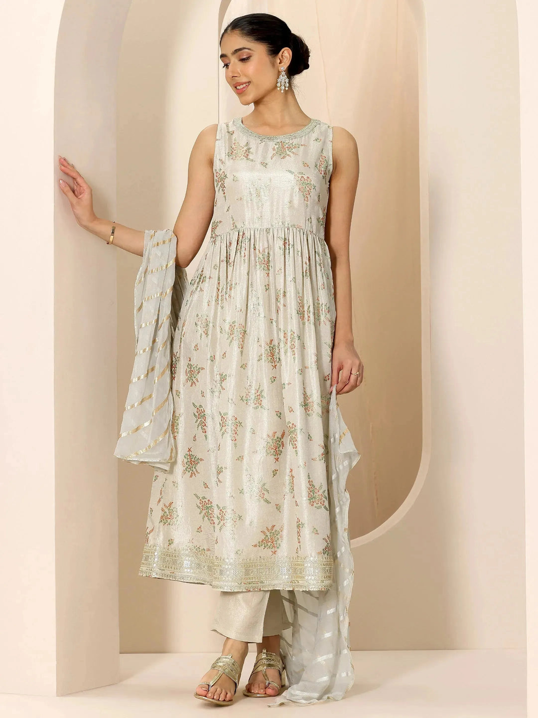  Grey Floral Printed Silk Blend Flared Suit Set With Dupatta 