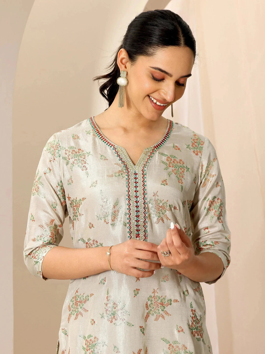  Grey Floral Printed Silk Blend Straight Suit Set With Dupatta 