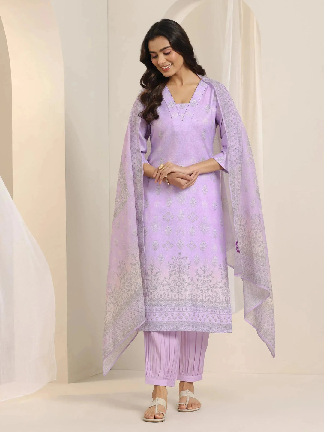  Lavender Printed Cotton Blend Straight Suit Set With Dupatta 