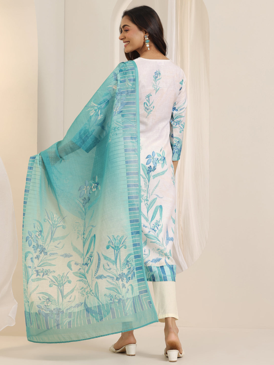  Off White Printed Cotton Blend Straight Suit Set With Dupatta 