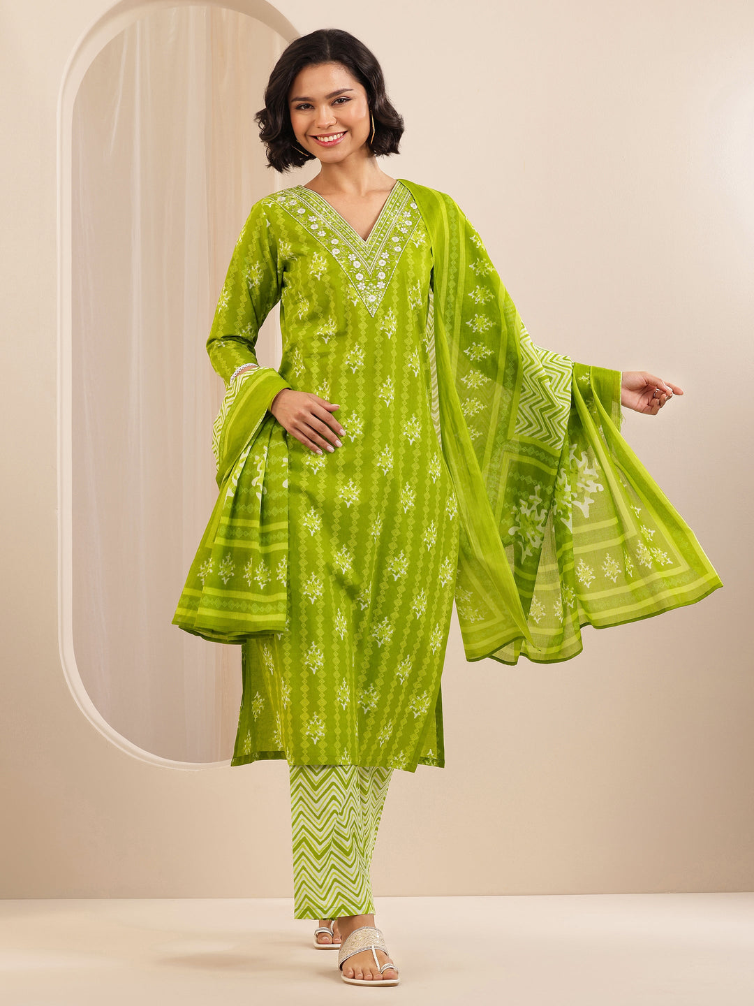  Green Printed Cotton Straight Suit Set With Dupatta 