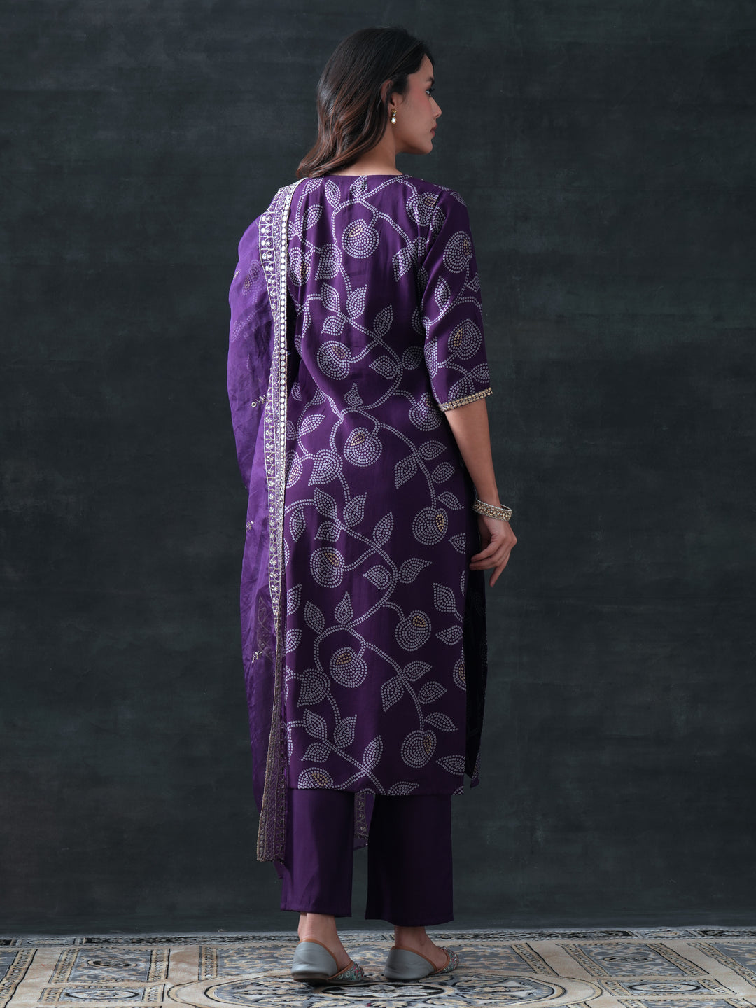  Purple Embroidered Silk Blend Straight Suit Set With Dupatta 