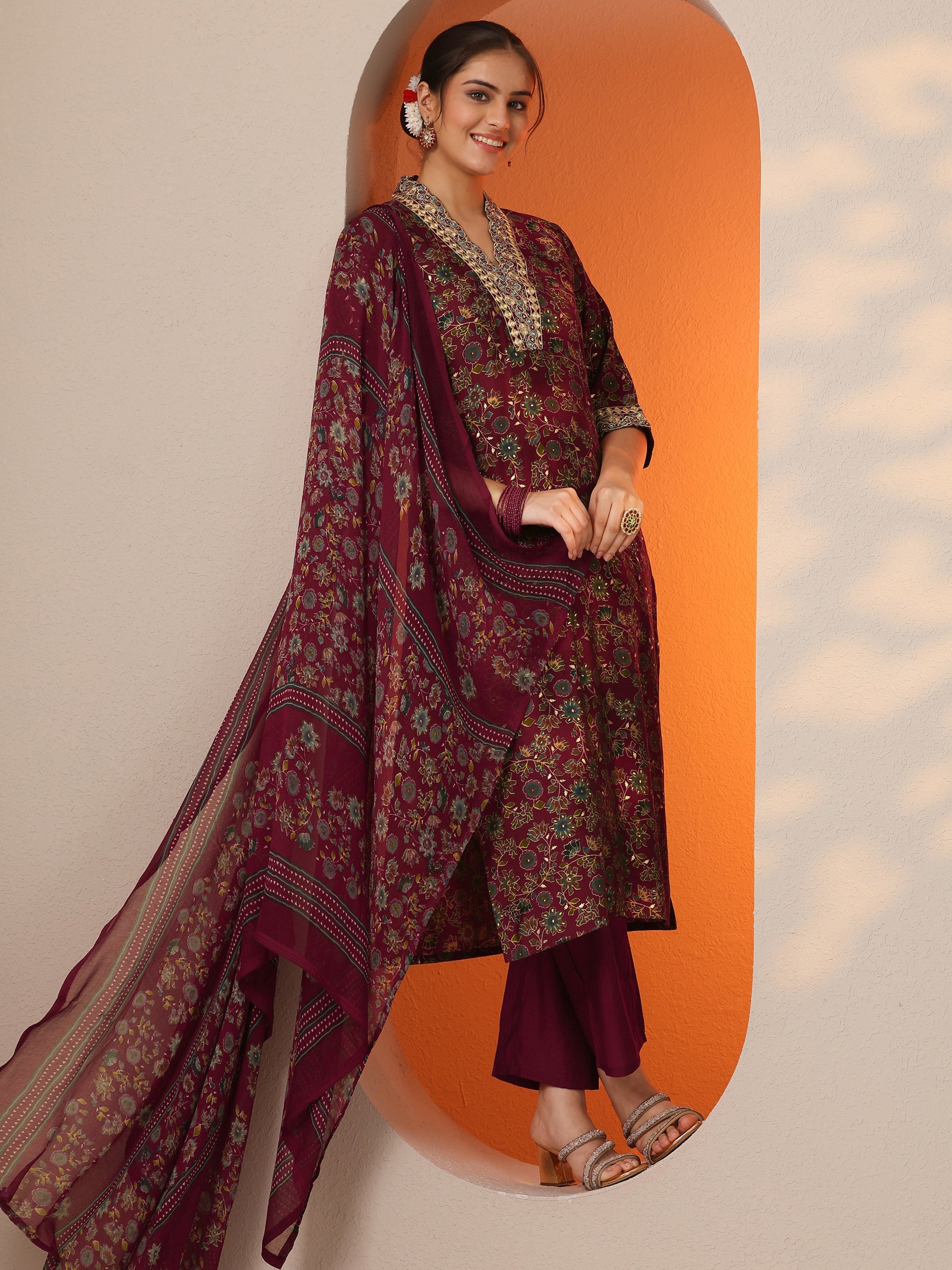 libas Maroon Printed Silk Blend Straight Suit Set With Dupatta-picture-21