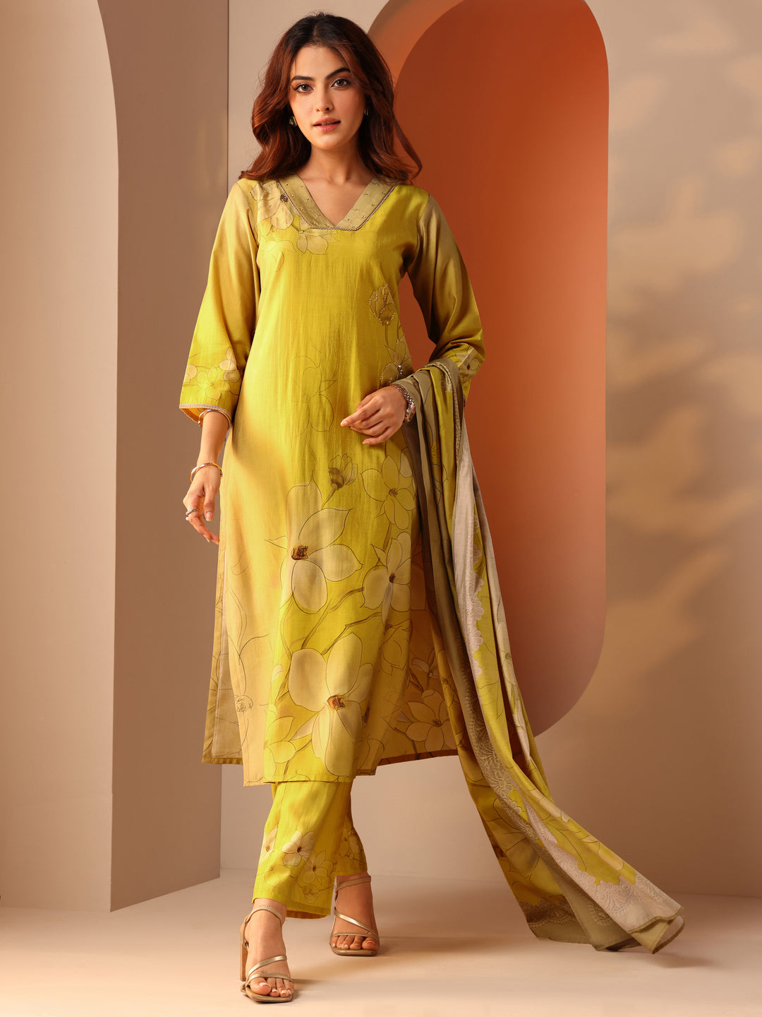  Yellow Printed Silk Blend Straight Suit Set With Dupatta 