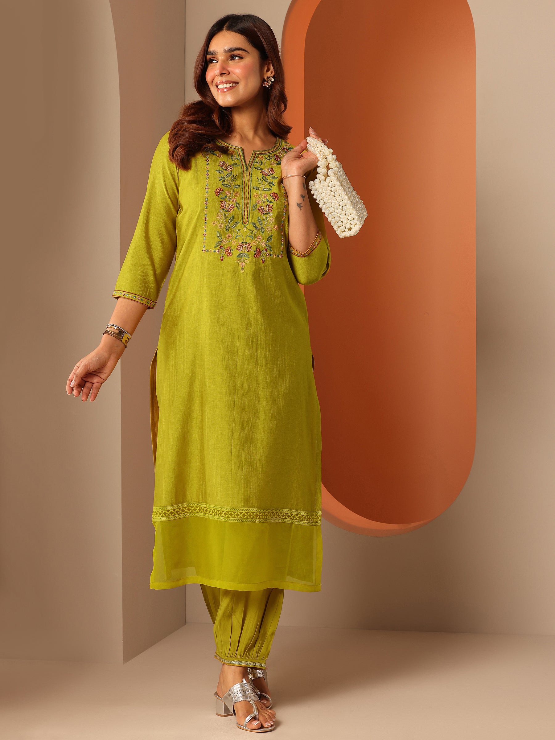Mustard Bandhani Printed Chiffon Sarees With Unstitched Blouse Piece