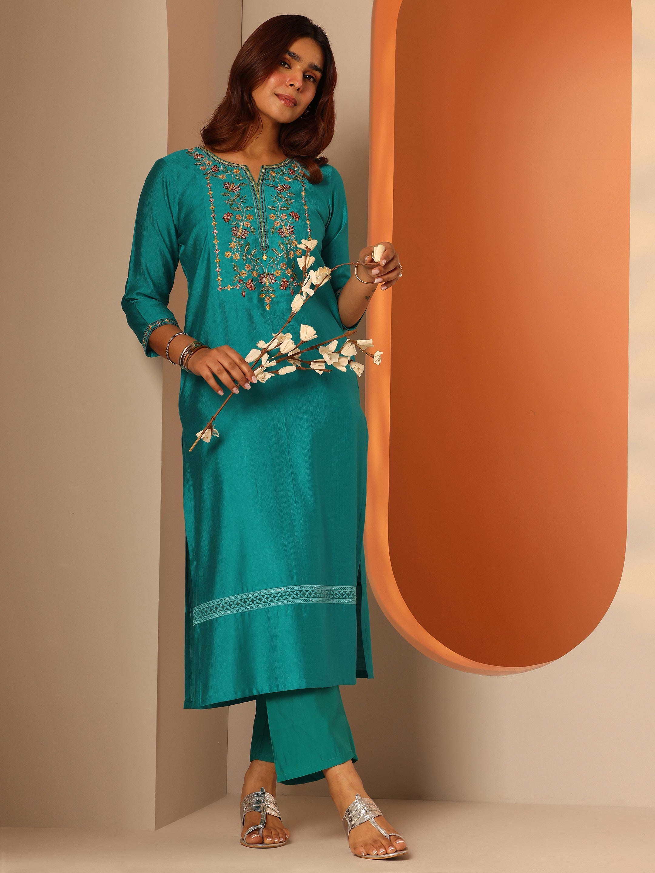libas Turquoise Blue Embroidered Silk Blend Straight Kurta Set-picture-20