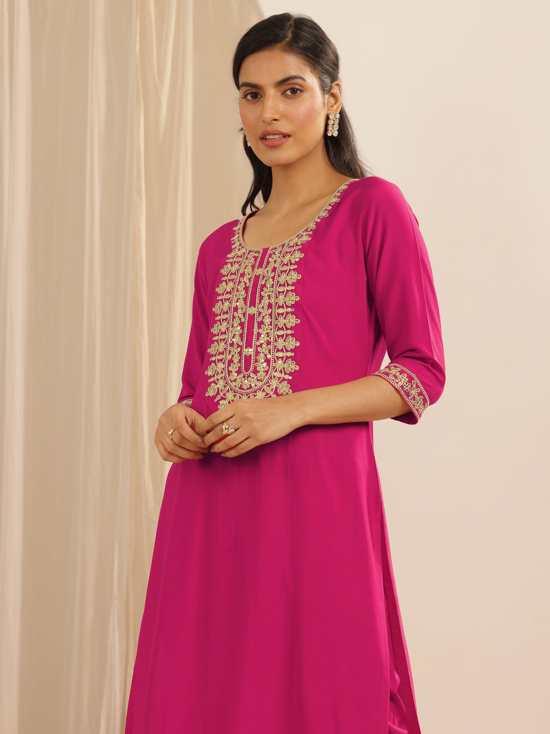 Pink Embroidered Silk Blend Straight Kurta Set 