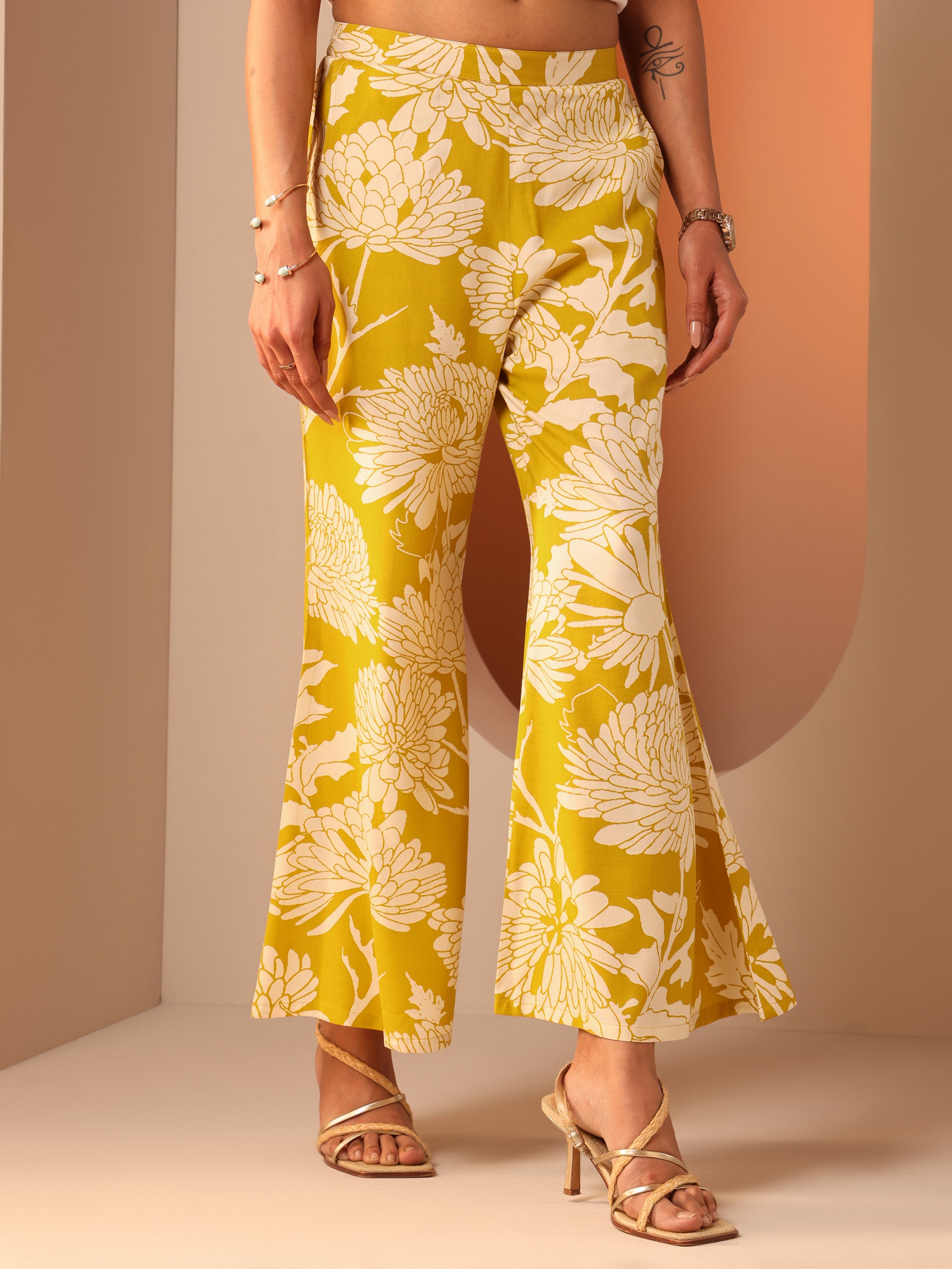 Buy Yellow Printed Rayon Co-Ord Sets Online at Rs.999 | Libas