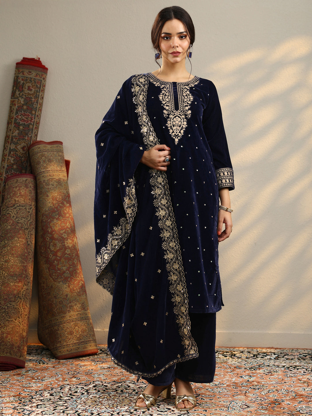  Kanak Navy Blue Embroidered Velvet Straight Suit Set With Dupatta 