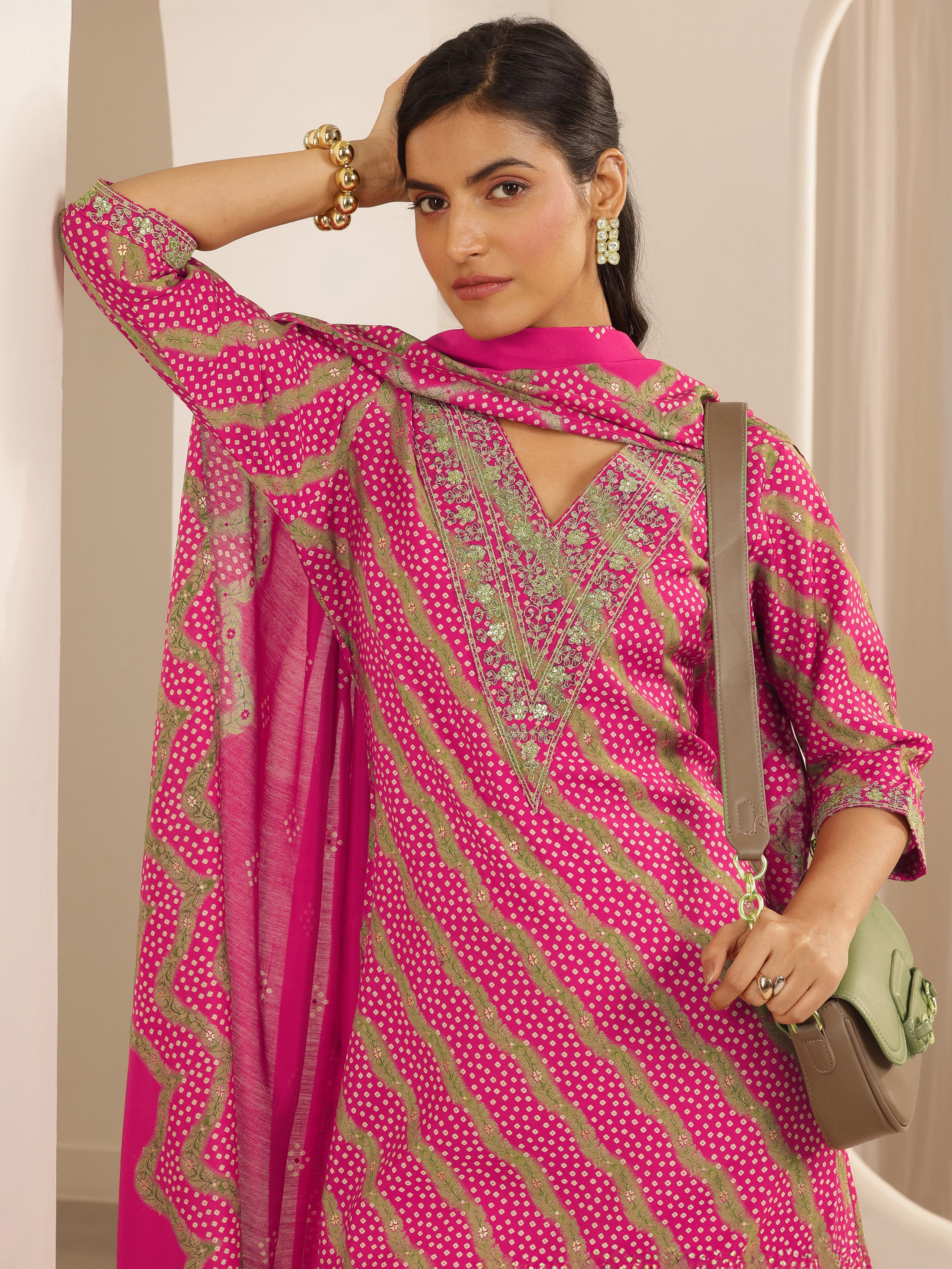 libas Pink Printed Silk Blend Straight Suit Set With Dupatta-picture-17