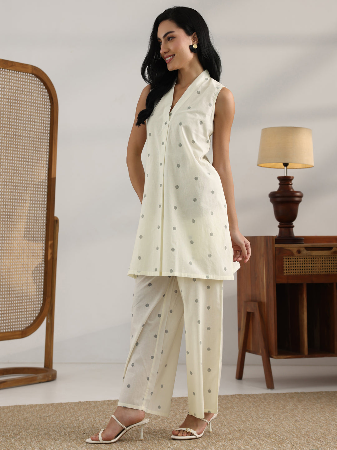  Off White Printed Cotton Straight Kurta Set 