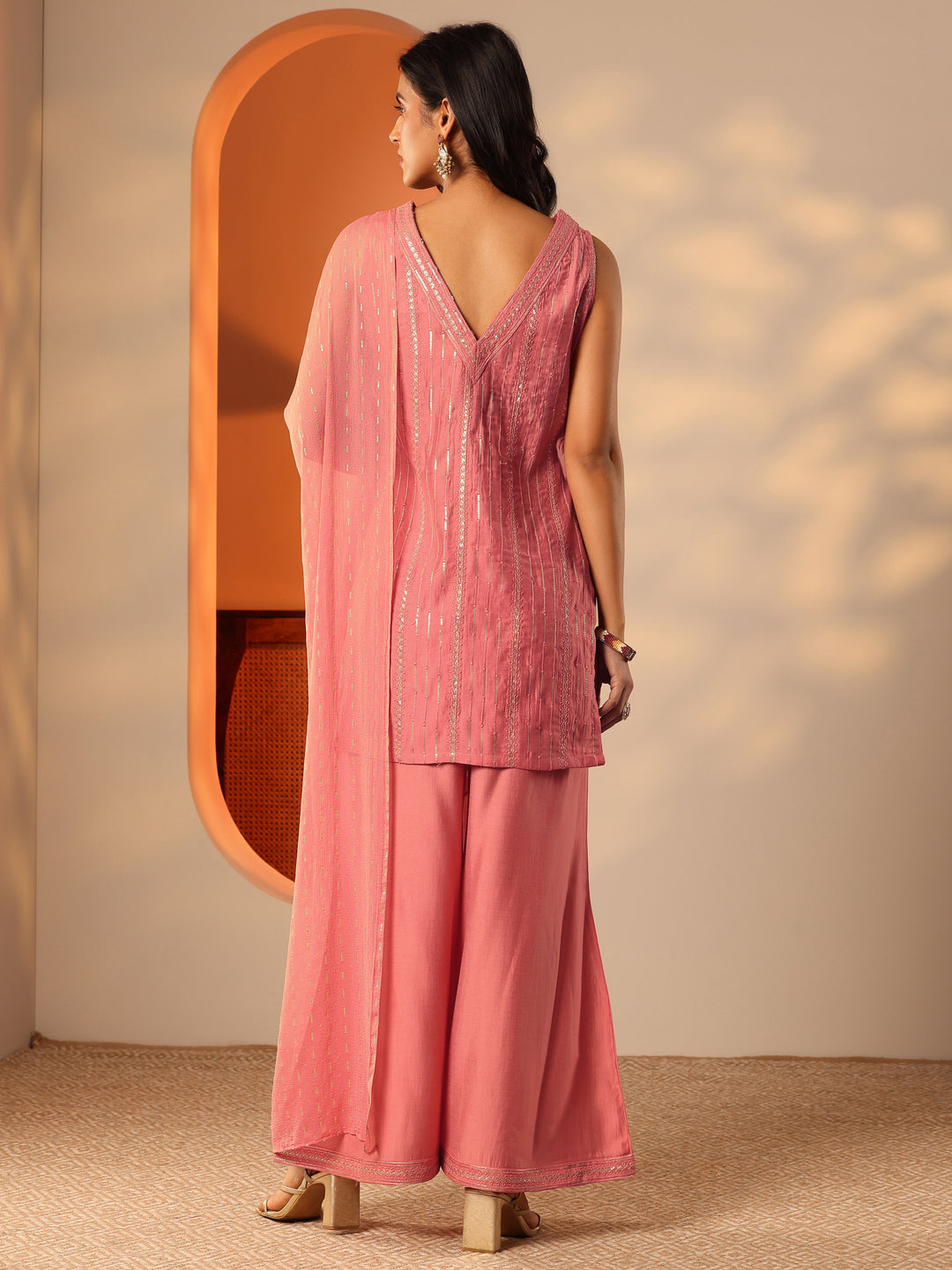  Peach Embroidered Silk Blend Straight Suit Set With Dupatta 
