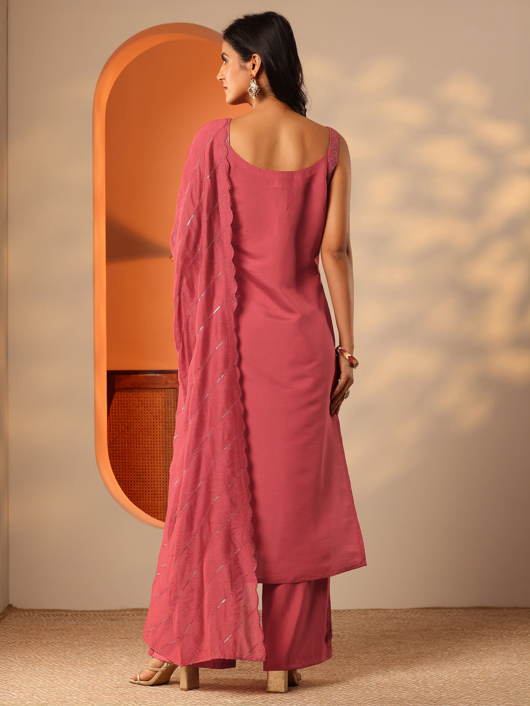  Peach Embroidered Silk Blend Straight Suit Set With Dupatta 