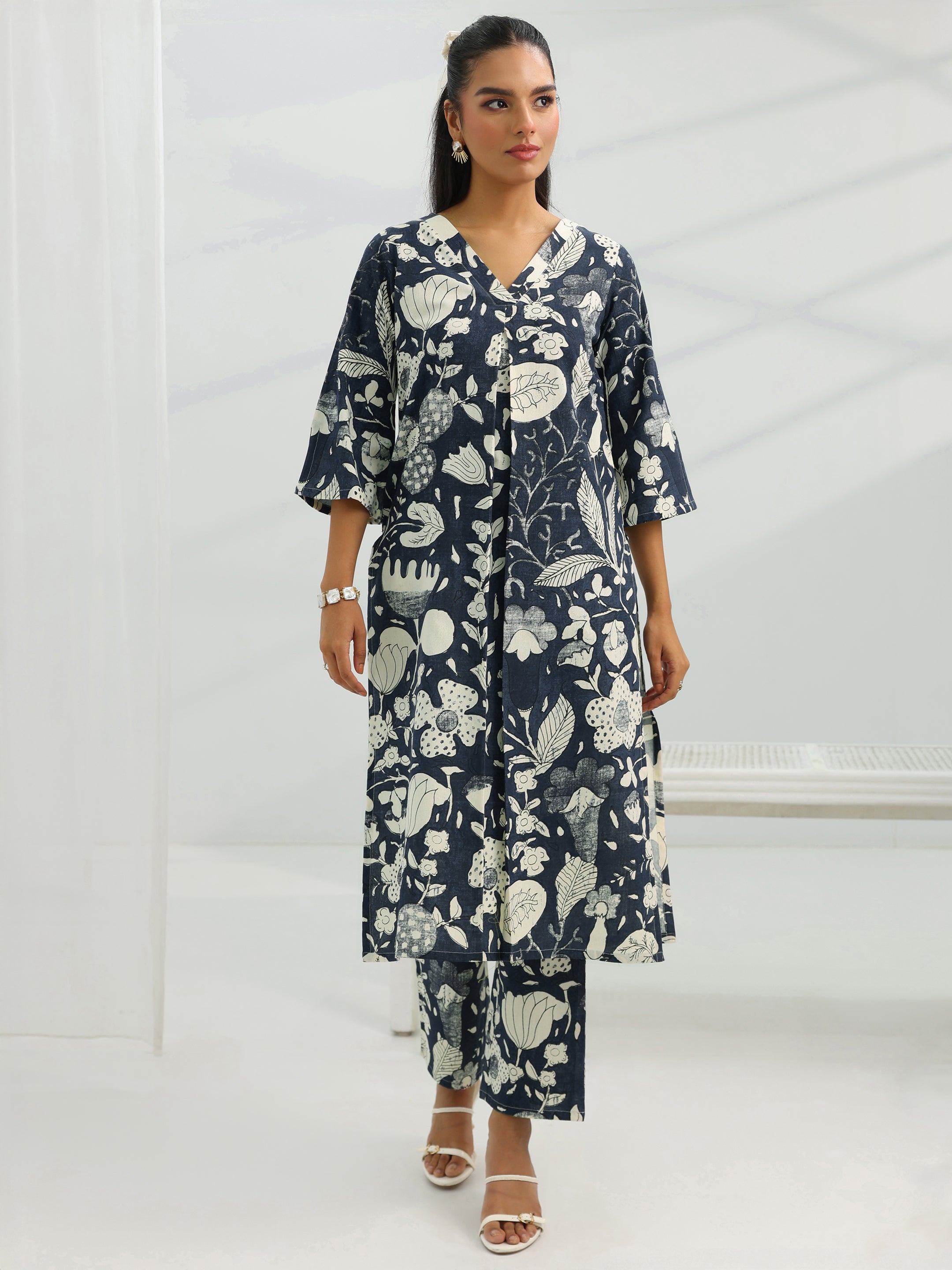 Grey Printed Cotton Straight Kurta Set-image-41