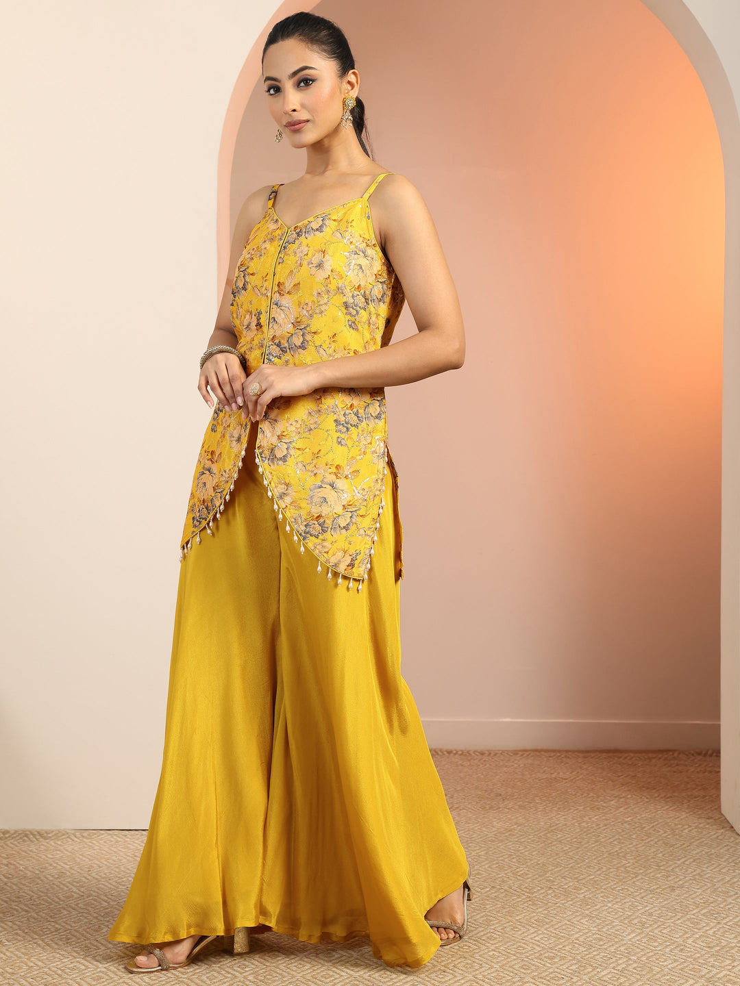  Yellow Printed Silk blend Straight Kurta Set 