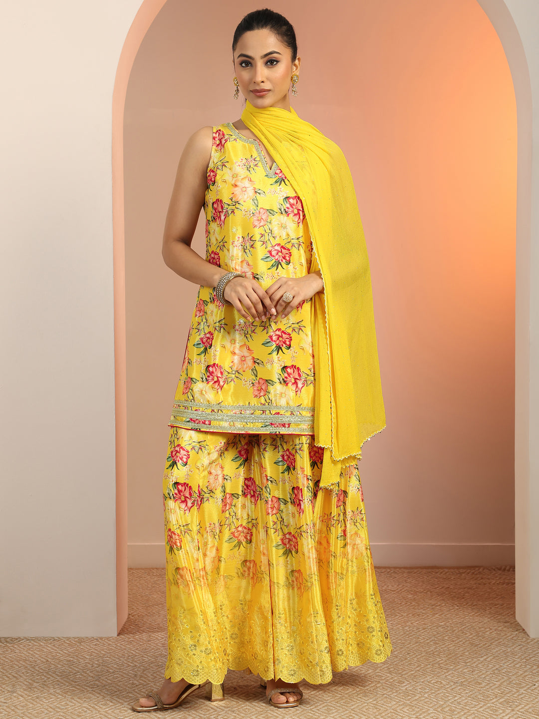  Yellow Printed Silk Blend Straight Suit Set With Dupatta 