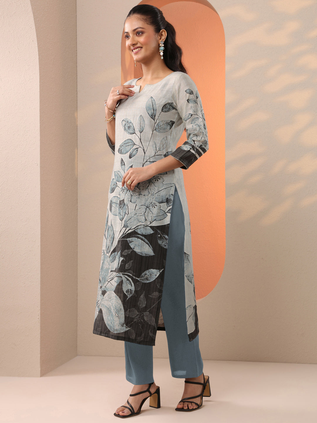 Grey Printed Silk Blend Straight Suit Set With Dupatta 