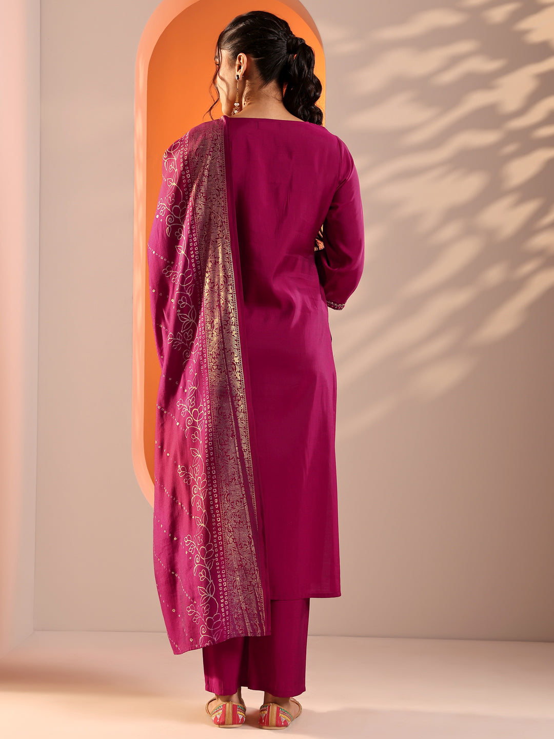  Pink Embroidered Silk Blend Straight Suit Set With Dupatta 