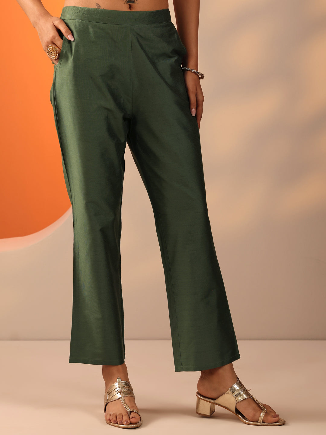  Green Printed Silk Blend Straight Suit Set With Dupatta 