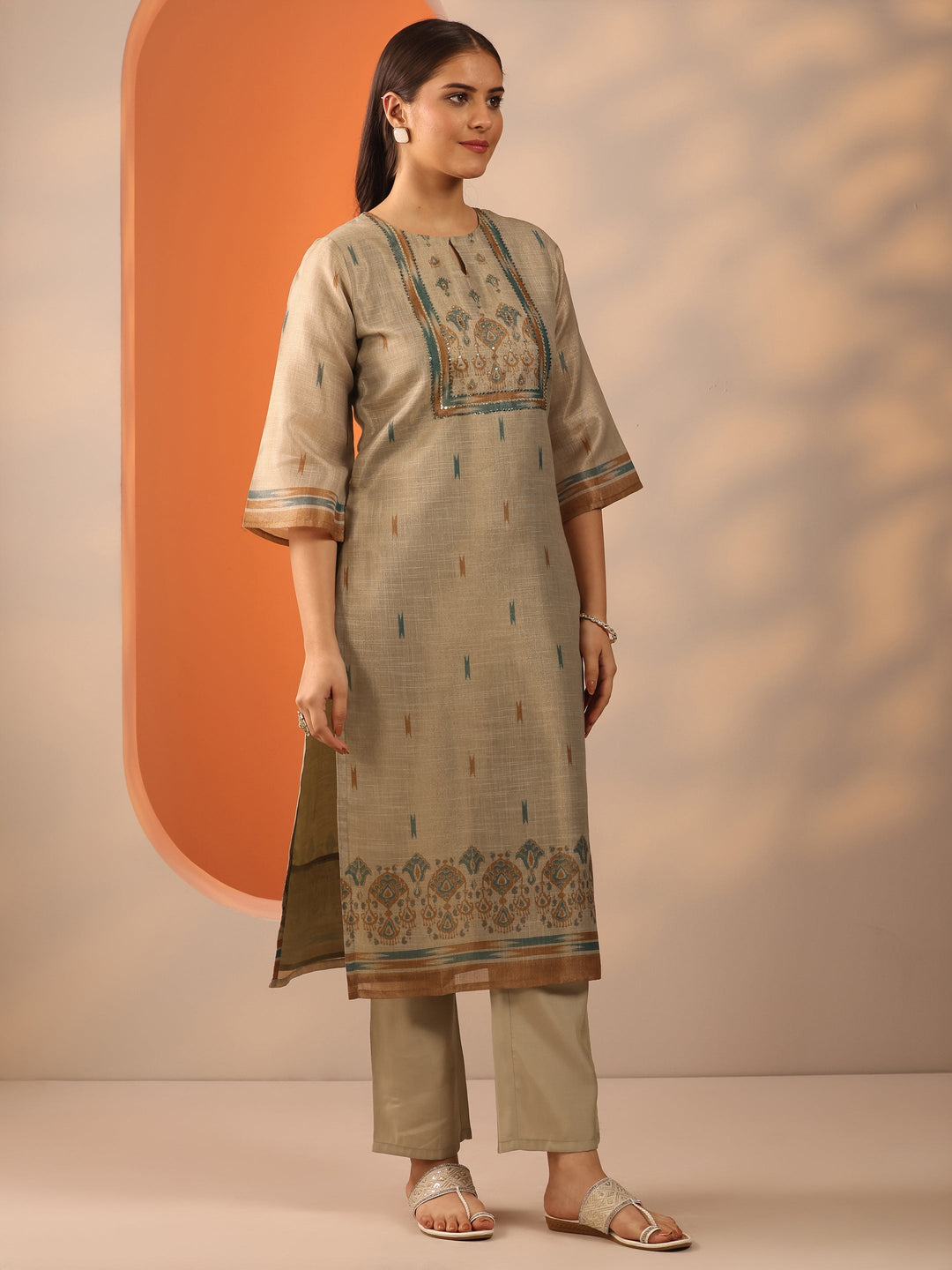  Beige Printed Silk blend Straight Suit Set With Dupatta 