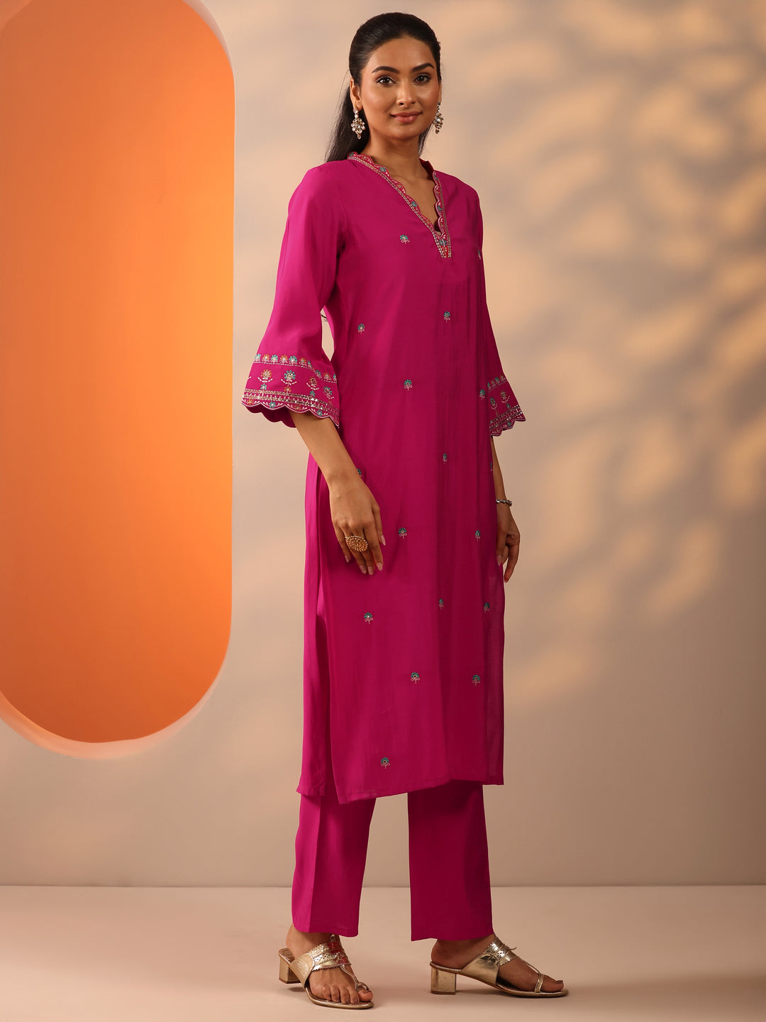  Pink Embellished Silk Blend Straight Suit Set With Dupatta 
