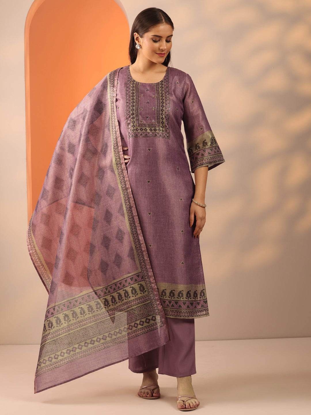  Mauve Printed Silk Blend Straight Suit Set With Dupatta 