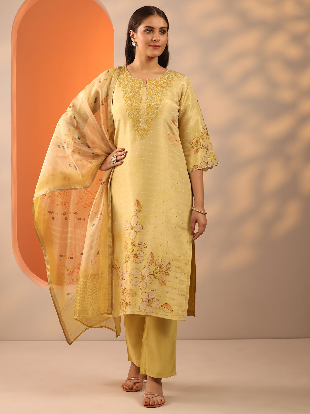  Yellow Printed Silk Blend Straight Suit Set With Dupatta 